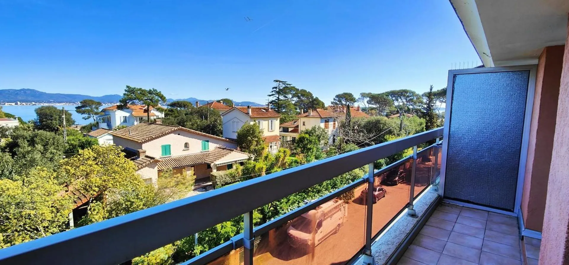 A Rare Gem In Frejus Daire