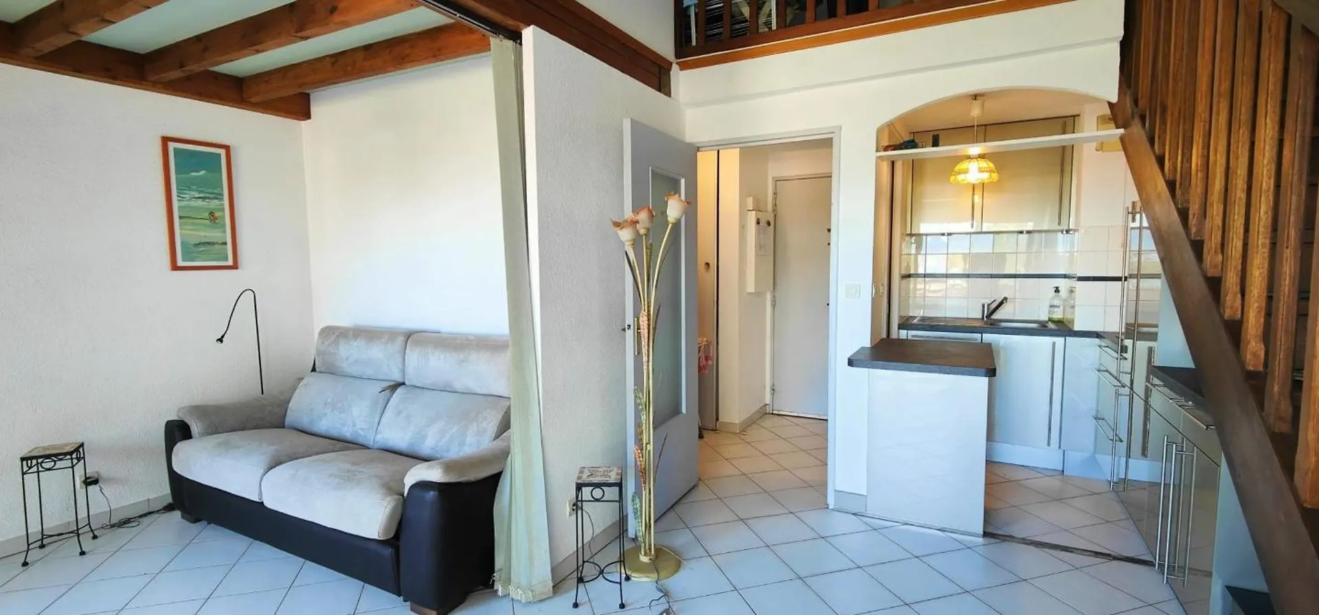 A Rare Gem In Frejus Apartment
